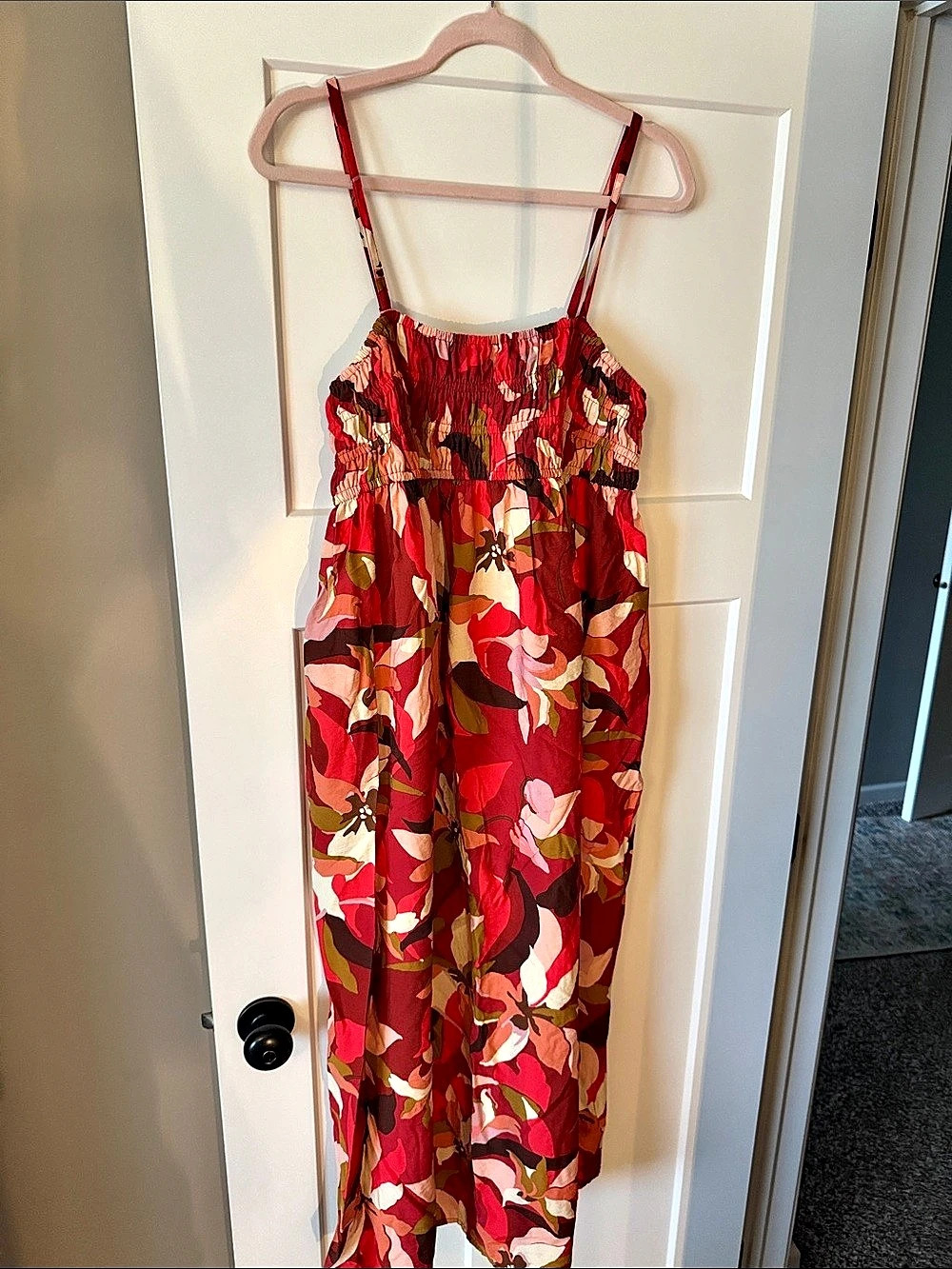 a new day Floral Wide Leg Jumpsuit in Red & Pink Size Medium Like New